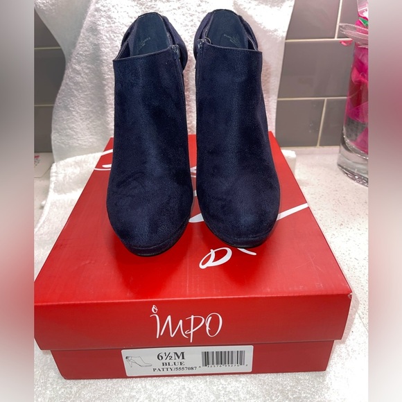 Impo - Blue Suede booties- super cute - size 6.5M - Picture 7 of 7